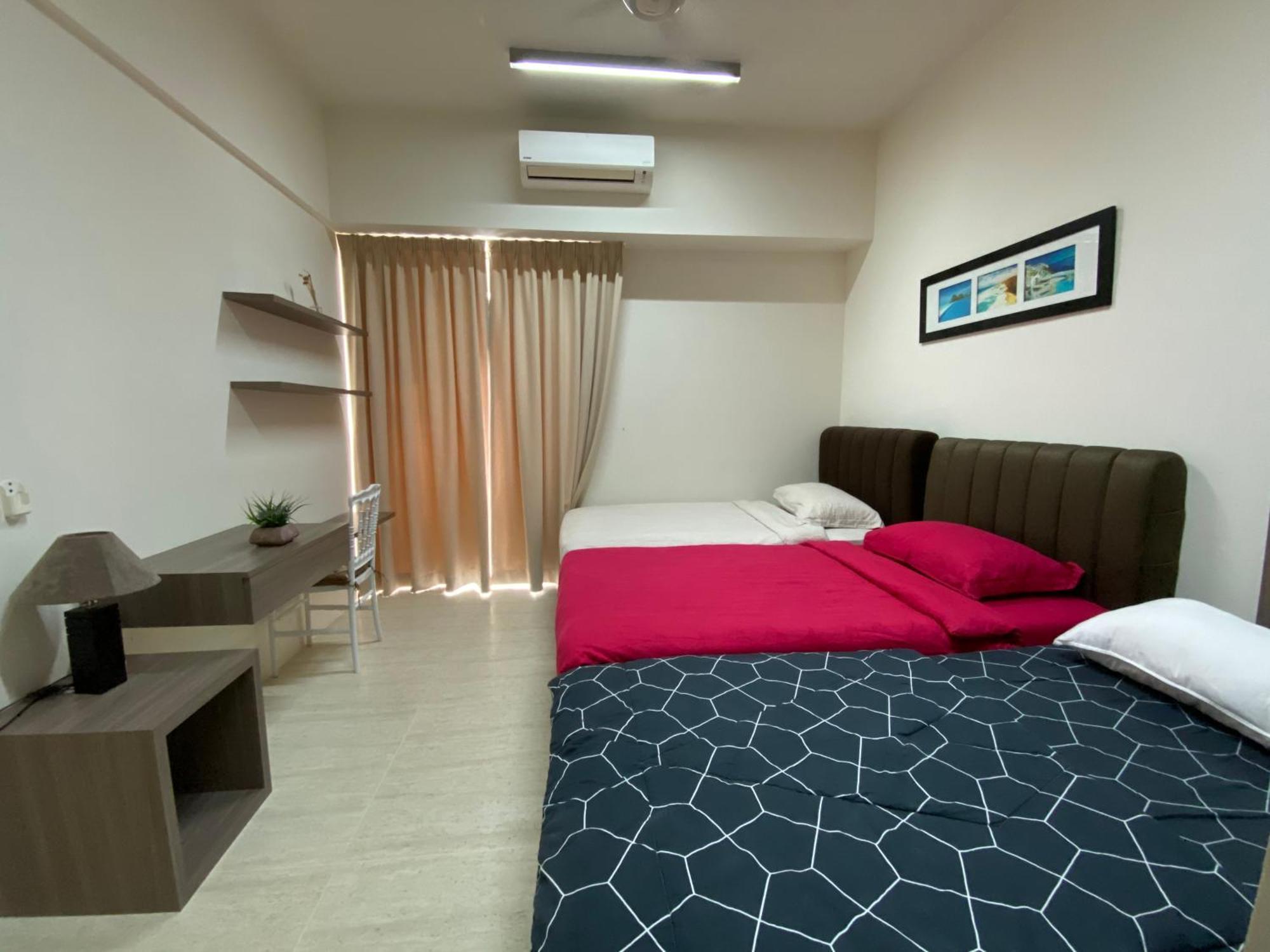 By The Sea @ Cozy Beachfront Home Batu Feringgi Exterior foto